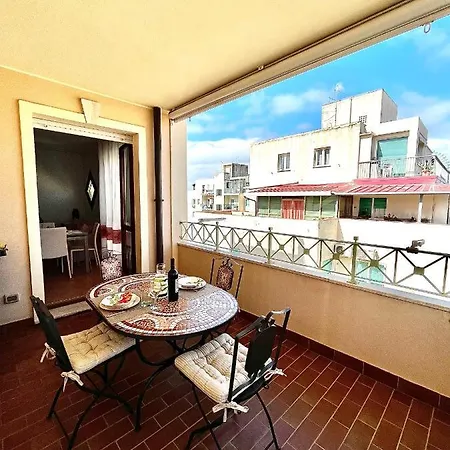 شقة Nelmar ألغيرو